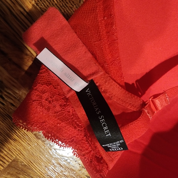 Stylish Women's Intimates Set - Blue, Red, Pink - Picture 5 of 14